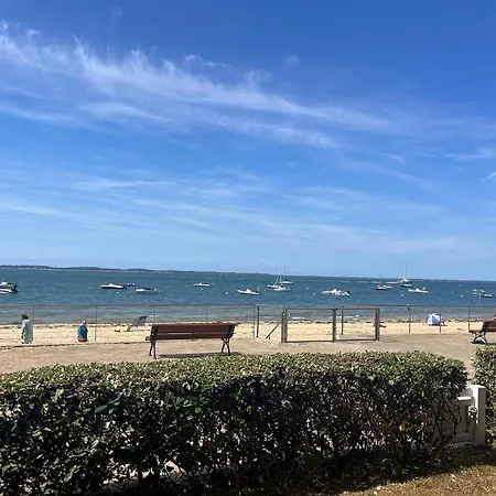 T2 Rdc Avec Jardinet Et Accès Direct Plage, Parking Sécurisé, Proche Commerces - Fr-1-374-2