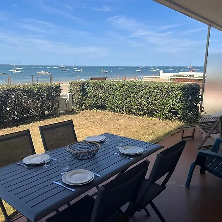 T2 Rdc Avec Jardinet Et Accès Direct Plage, Parking Sécurisé, Proche Commerces - Fr-1-374-2 *